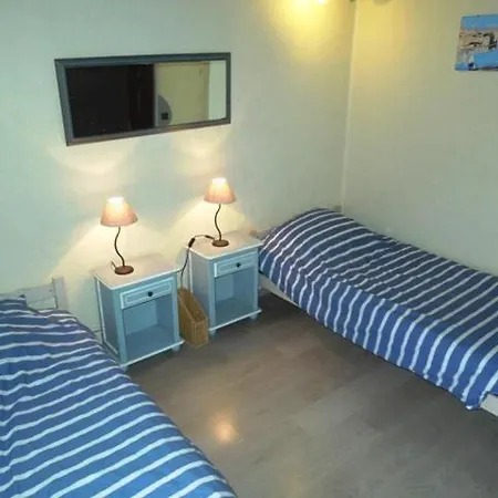 Francois Mauriac - Agreable Des Annees 80 Situee Dans Un Quartier Residentiel A 800m Du Port De Plaisance De 3*
